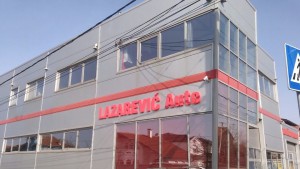 Auto Lazarević